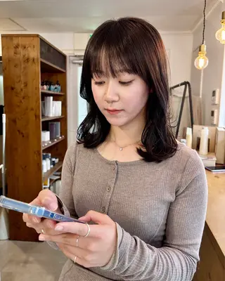 ミディアム 南堀江レイヤーカット MIKU🍒のヘアスタイル