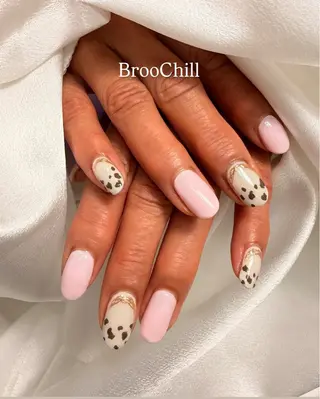 ネイル nail salon BrooChillのネイルデザイン