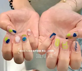 ネイル FUTURE BEAUTYのネイルデザイン