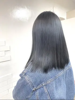 セミロング 髪質改善✨ 角谷　勇のヘアスタイル
