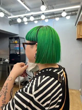 ミディアム ❤️‍🔥シールエク ＋カラー京❤️‍🔥のヘアスタイル