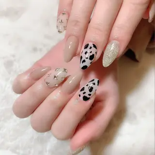 ネイル Nail salon EM（エム）諸星のネイルデザイン