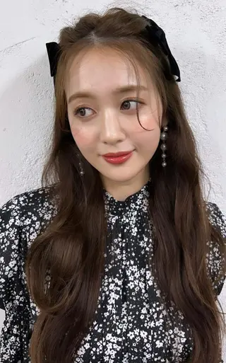 韓国風透明感カラー 💎YUI💎のヘアスタイル