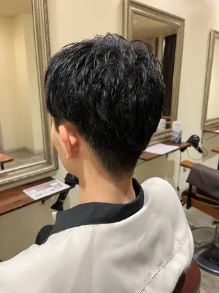 ショート メンズ 西川 舞彩のヘアスタイル