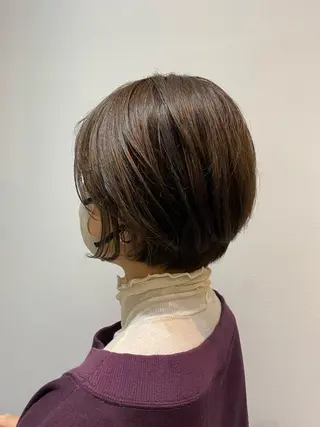 ショート カラー 大人かわいい×艶髪 🤍塩川のヘアスタイル