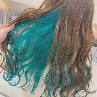 ミディアム ブリーチ&エクステ 🥀ケアカラー特化のヘアスタイル