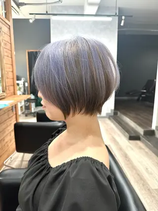 ショート カラー アンソニー ショウゴのヘアスタイル