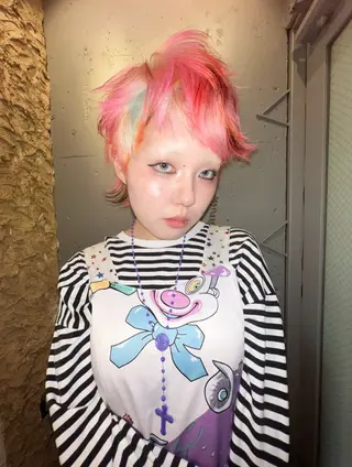 ショート カラー 圧倒的デザイン力 店長🎨RENAのヘアスタイル