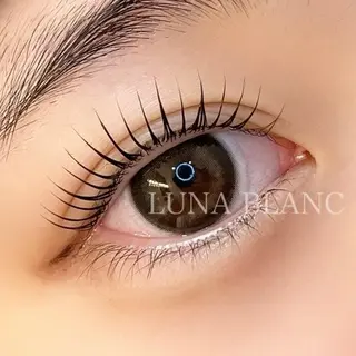 マツエク・マツパ eyelash LUNA BLANCの眉毛・アイブロウイメージ