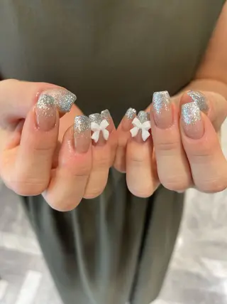 ネイル ユナ🌙 nailのネイルデザイン