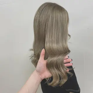 セミロング カラー ヘアアレンジ 🤍韓国ヘア特化 🤍力丸🤍のヘアスタイル