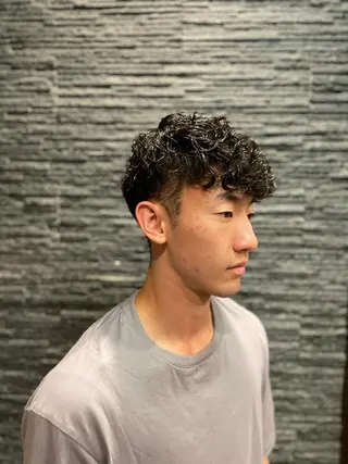 ショート パーマ メンズ 野川 純麗のヘアスタイル