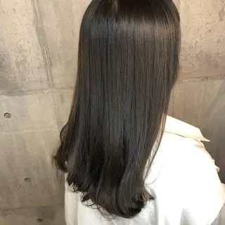セミロング カラー 過去一の柔髪ヘア 🌿einshairのヘアスタイル