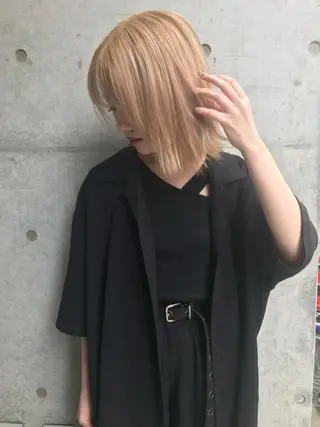 ミディアム カラー VIRETTA 【ヴィレッタ】のヘアスタイル