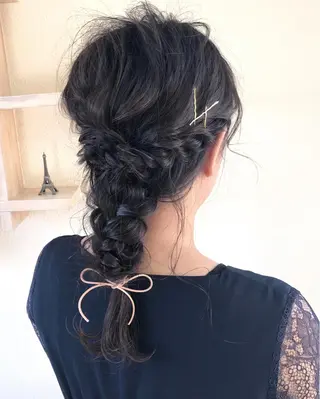 ロング 中川 茜里のヘアスタイル