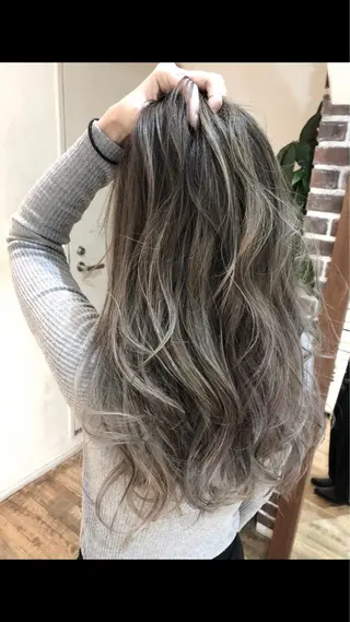 ロング カラー 木下大地 HAIR  Oneのヘアスタイル