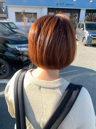 ショート カラー mu ku.のヘアスタイル