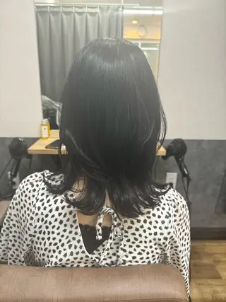 セミロング reeed konnoのヘアスタイル