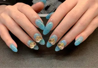 ネイル MoaNail🫶 Yoshiのネイルデザイン