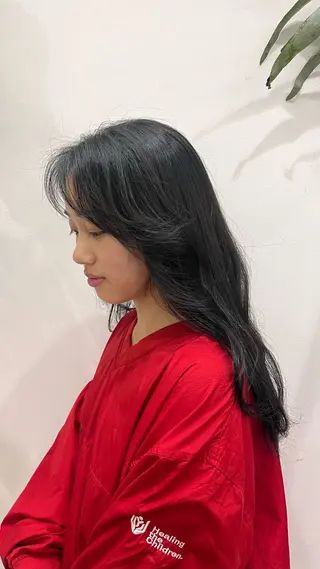 カラー 榊 桜のヘアスタイル