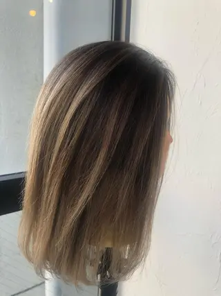 ミディアム カラー 髪質改善&ブリーチ 伊勢 祐一郎のヘアスタイル
