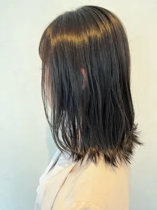 ミディアム カラー 伊藤 さやかのヘアスタイル