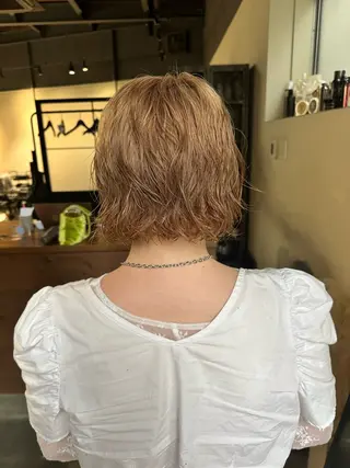 ショート パーマ 【ブリーチ髪質改善 パーマ】宮田浩章のヘアスタイル