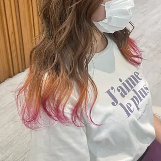 セミロング カラー デザインカラー、艶髪 大塚 耕平のヘアスタイル