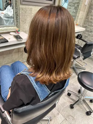 ミディアム カラー 平野 世菜のヘアスタイル
