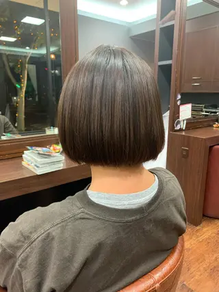 ショート おせ ちさとのヘアスタイル