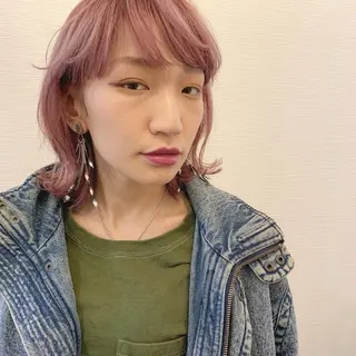 ミディアム カラー 池田 真由美のヘアスタイル