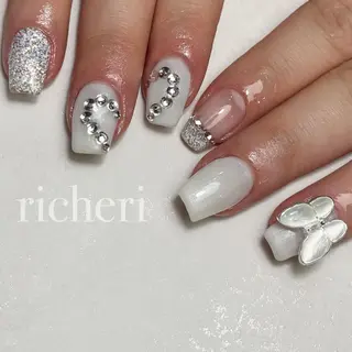 ミディアム ネイル richeri beautyのエステ・リラクイメージ