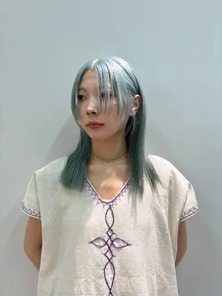 ミディアム カラー 🟧オシャレ女子多数 アツシ🟧のヘアスタイル