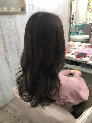 セミロング ネモトメイナ🌿 今月末で退職しますのヘアスタイル