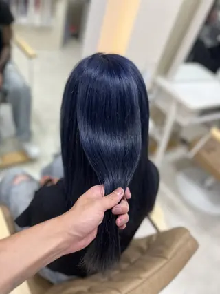 カラー 🩵垢抜け確定🩵 ハイトーン特化🩵のヘアスタイル