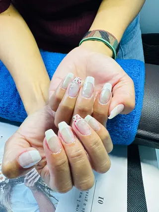 ネイル Y&A nail🌈のネイルデザイン