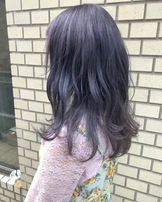 ミディアム カラー パーマ ヘアアレンジ ハイトーン特化🤍 浦住のヘアスタイル