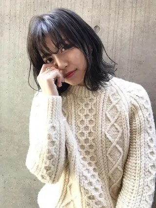 ミディアム 一ノ瀬 暁のヘアスタイル