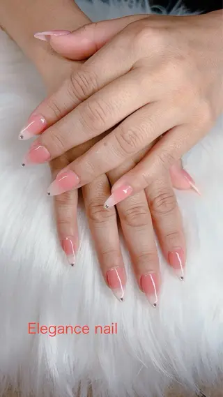 ネイル Elegance Nail本厚木店舗のネイルデザイン