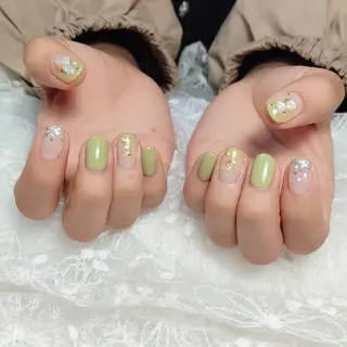 ネイル 横浜市中区曙町 E·U·Bネイルのネイルデザイン