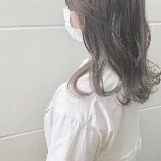 ミディアム ayumi ／透明感カラーのヘアスタイル