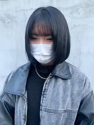 ショート カラー ヘアアレンジ yuka .のヘアスタイル