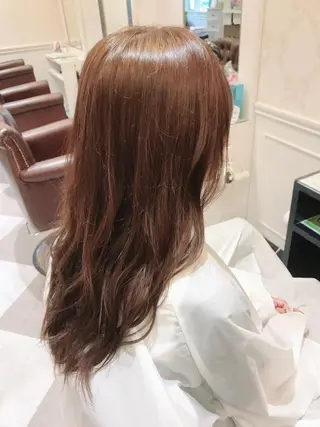 ロング カラー 粟田 めぐみのヘアスタイル
