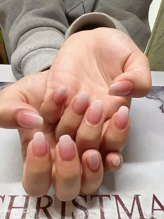 ネイル ガレンドウ 白澤 愛子のネイルデザイン