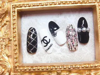 ネイル マジック ミラーのネイルデザイン