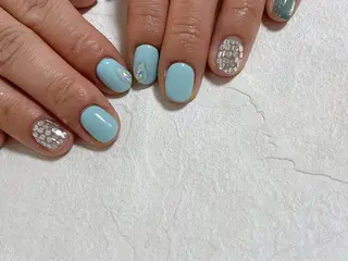 ネイル mogunail &blowのネイルデザイン