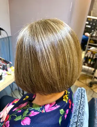 ショート 園田 彩音のヘアスタイル