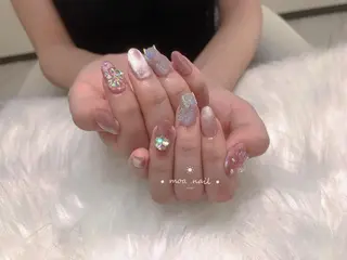 ネイル MoaNail🫶 Yoshiのネイルデザイン