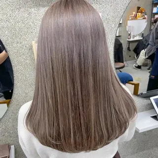 セミロング カラー Lull1人美容室 バレイヤージュのヘアスタイル
