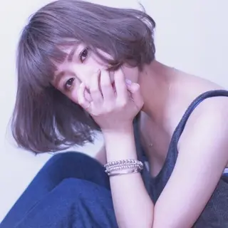 ショート カラー 薬院:今泉/上川美幸 ボブ/顔周りレイヤーのヘアスタイル
